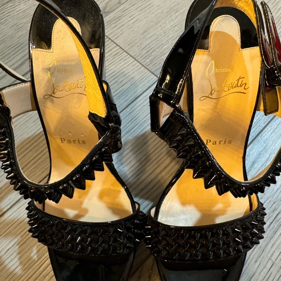 Christian Louboutin wedge - Picture 5 of 12
